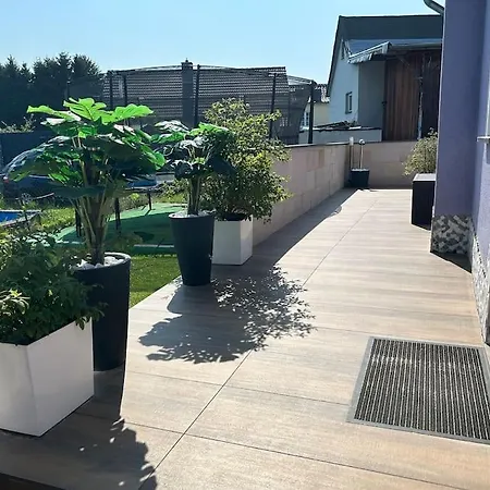 Homeoffice Kueche Wlan Tv Mit Terrasse&grill +fahrrad Appartamento