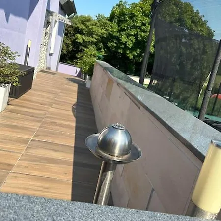 Homeoffice Kueche Wlan Tv Mit Terrasse&grill +fahrrad Appartamento *