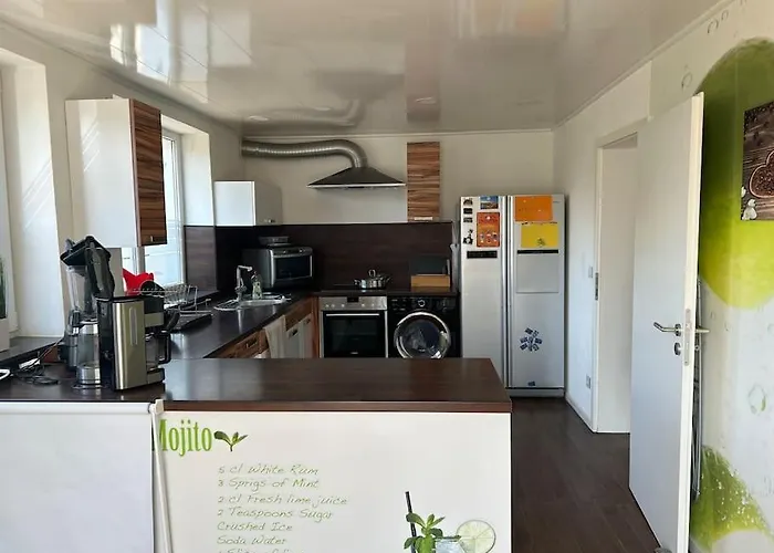 Apartmán Homeoffice Kueche Wlan Tv Mit Terrasse&grill +fahrrad
