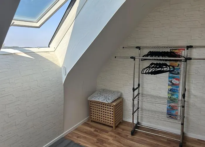Apartmán Homeoffice Kueche Wlan Tv Mit Terrasse&grill +fahrrad Hove (Rhein-Sieg)
